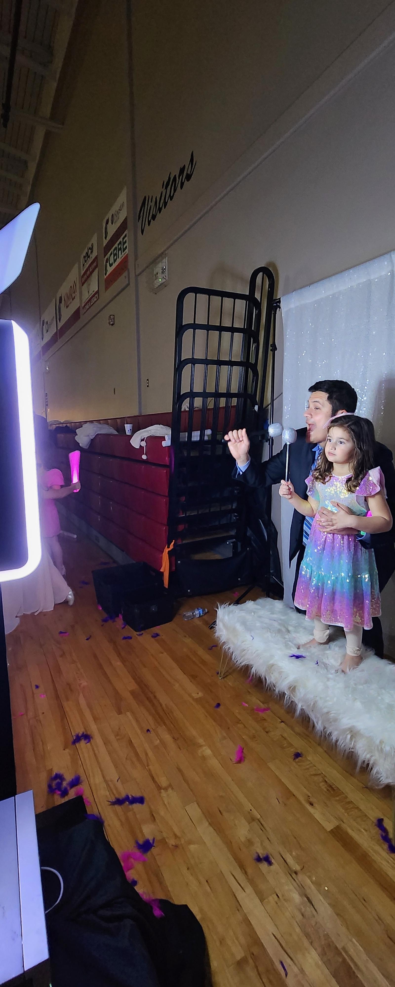 Daddy daughter dance photo booth, Oklahoma City